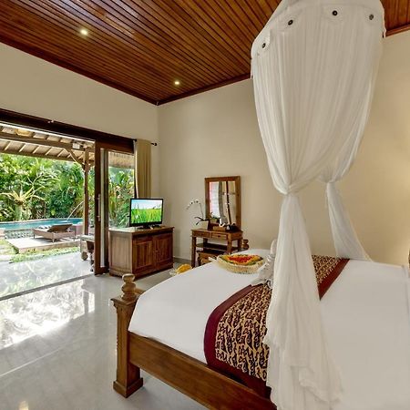 D'Bale Ananda Ubud Villa Exterior photo